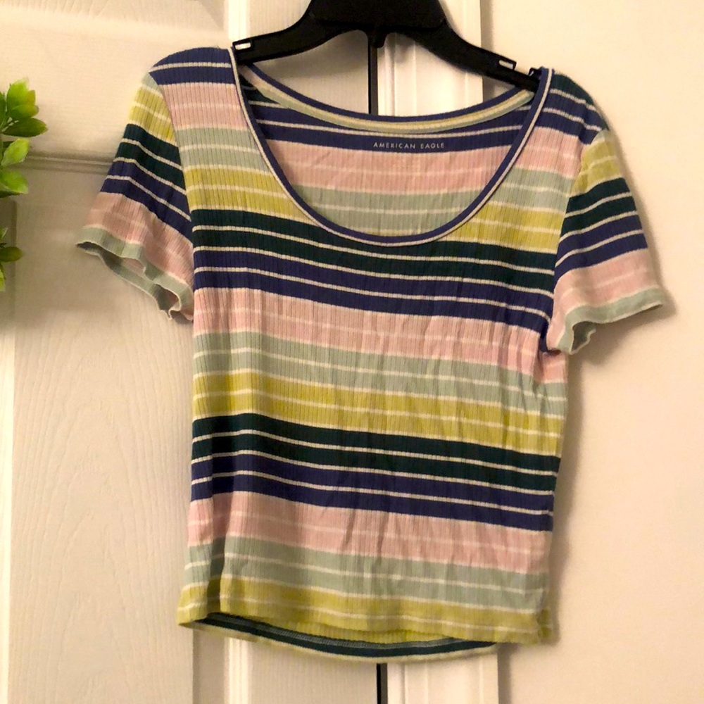 American Eagle retro baby tee